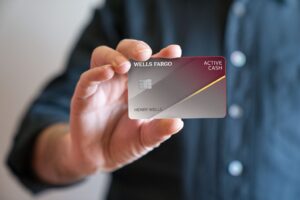 Wells Fargo Active Cash Visa Signature Card: Benefit from 2% Unlimited Cashback and special perks