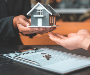 Home Equity Loans and HELOCs: Understanding the Main Differences